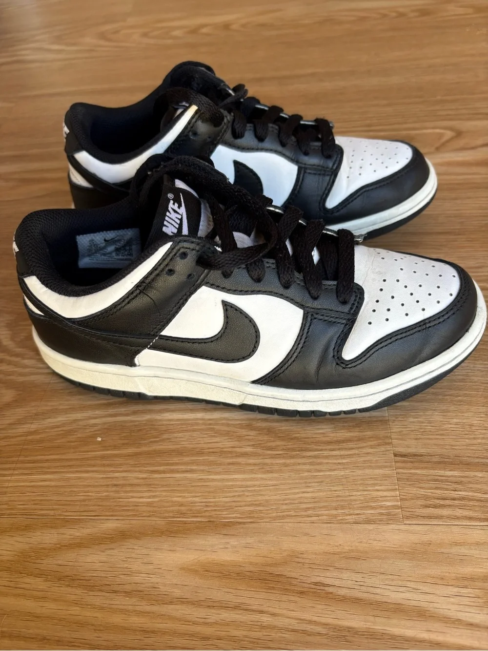 Nike Youth Black and White Low-Top Sneakers Pandas